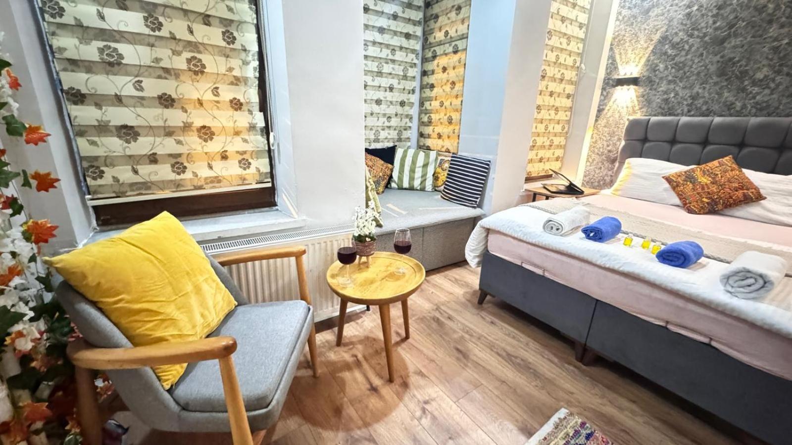 Taksim Camellia Suit Istanbul Exterior foto